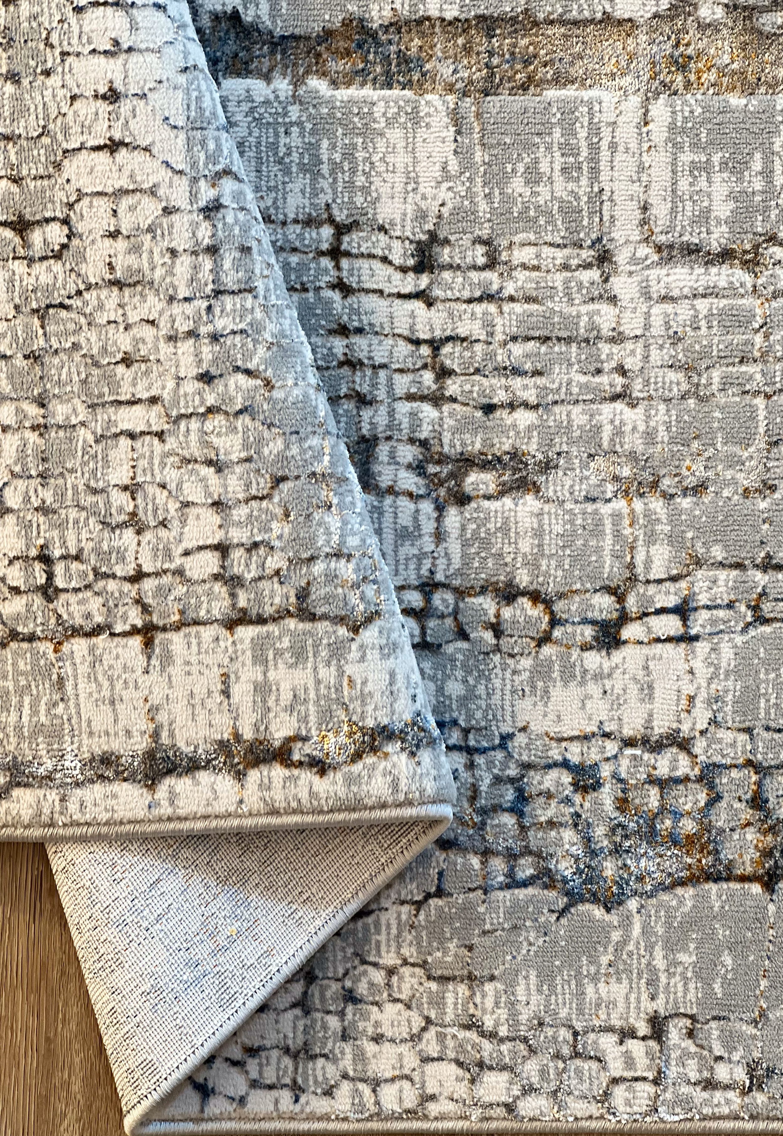 Lace Fawn Runner