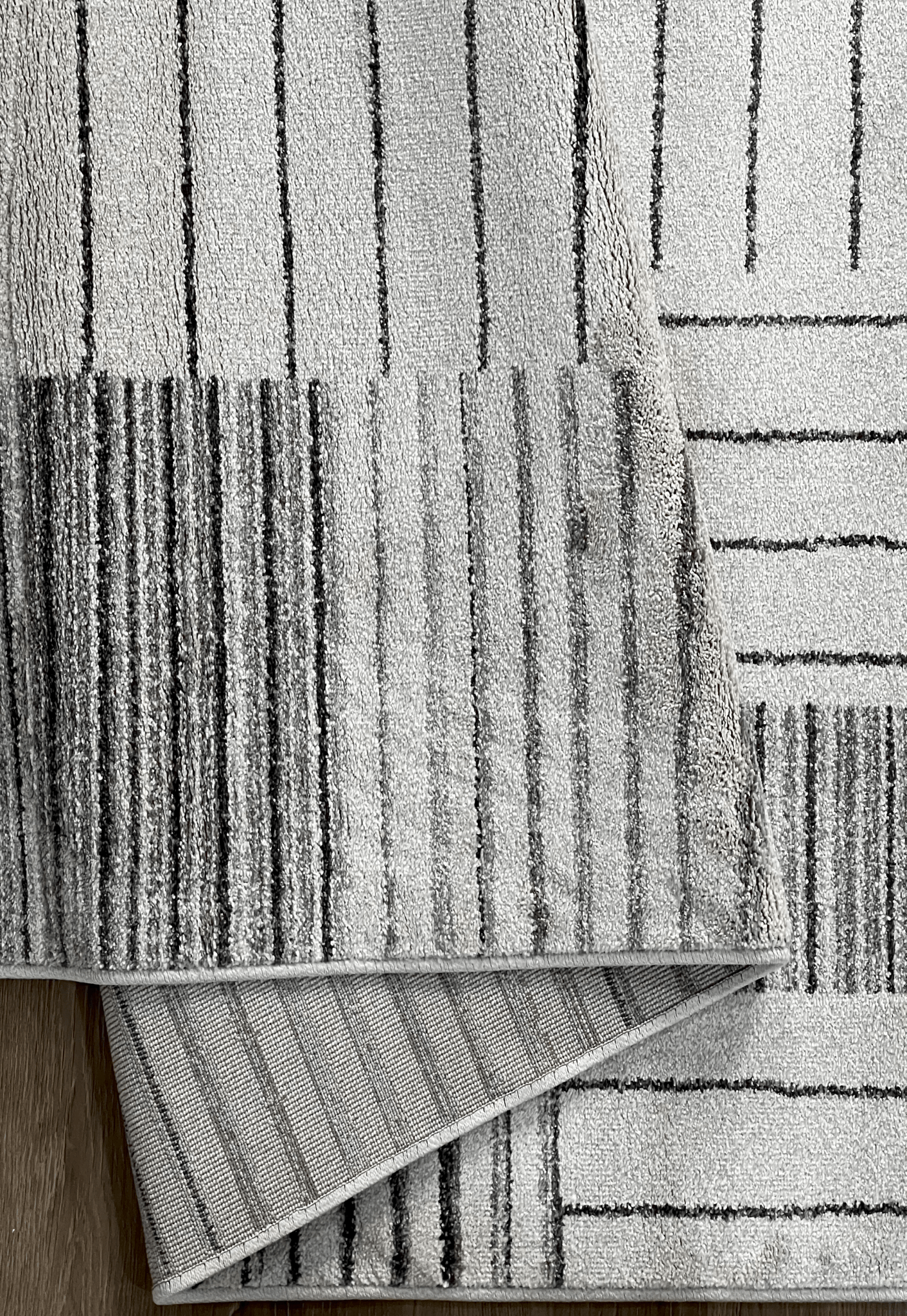 Strokes - Rectangular Rugs - DecoLiving