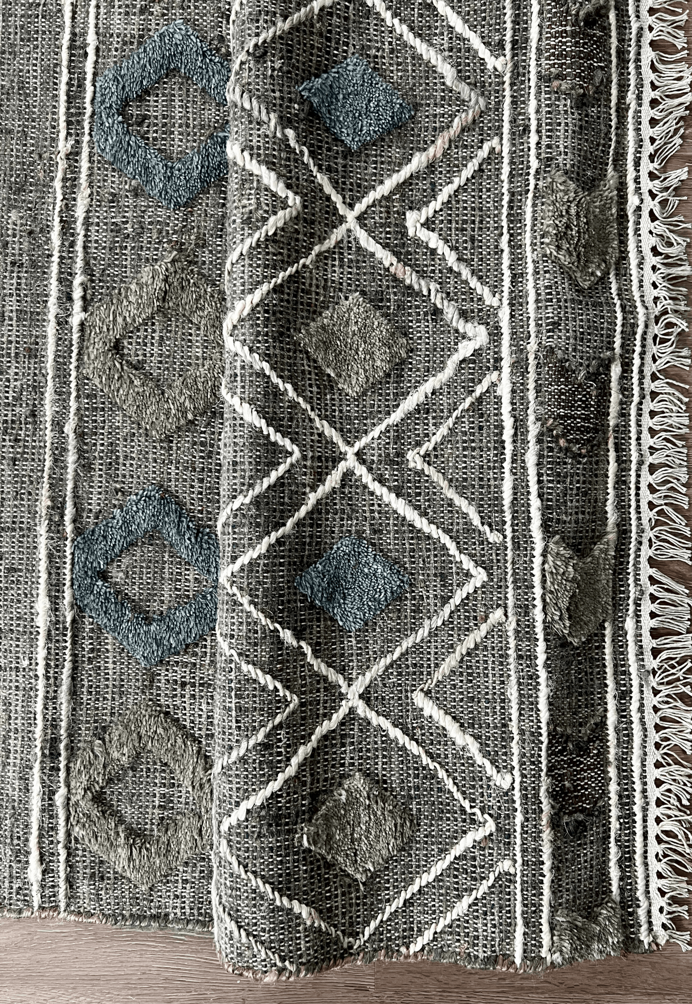 Taksh - Rectangular Rugs - DecoLiving