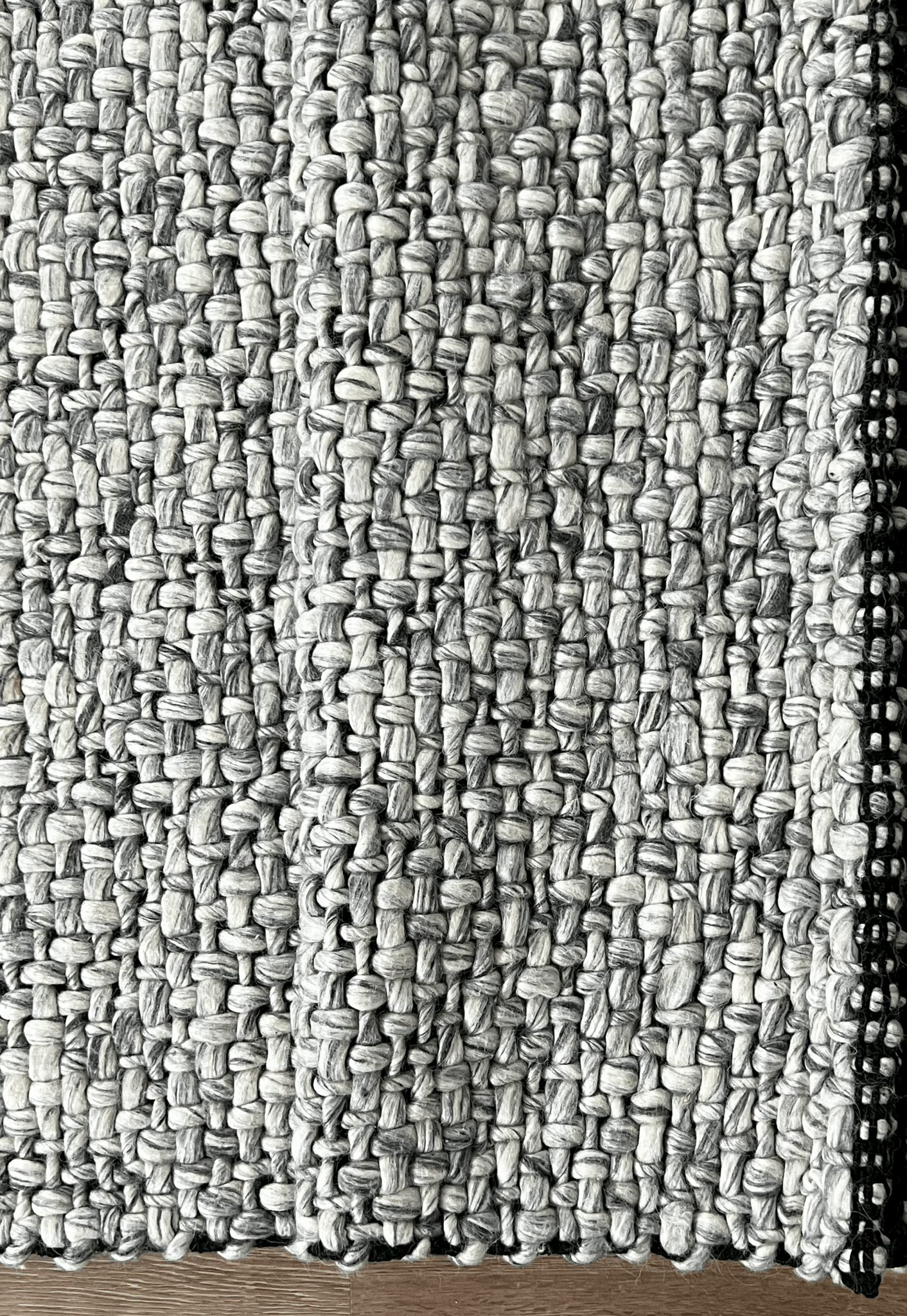 Thamu Grey/Black - Rectangular Rugs - DecoLiving
