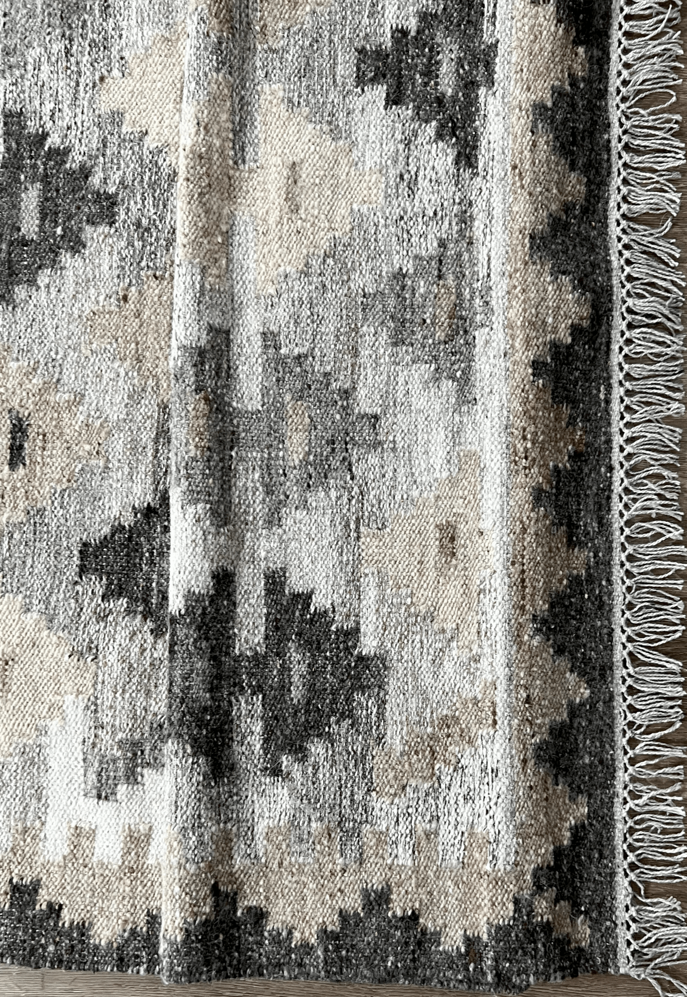 Tufan - Rectangular Rugs - DecoLiving