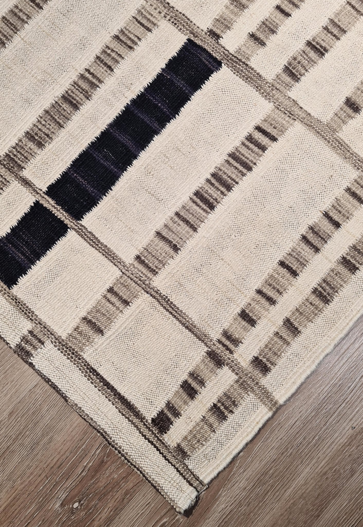 Bellina - Rectangular Rugs - DecoLiving