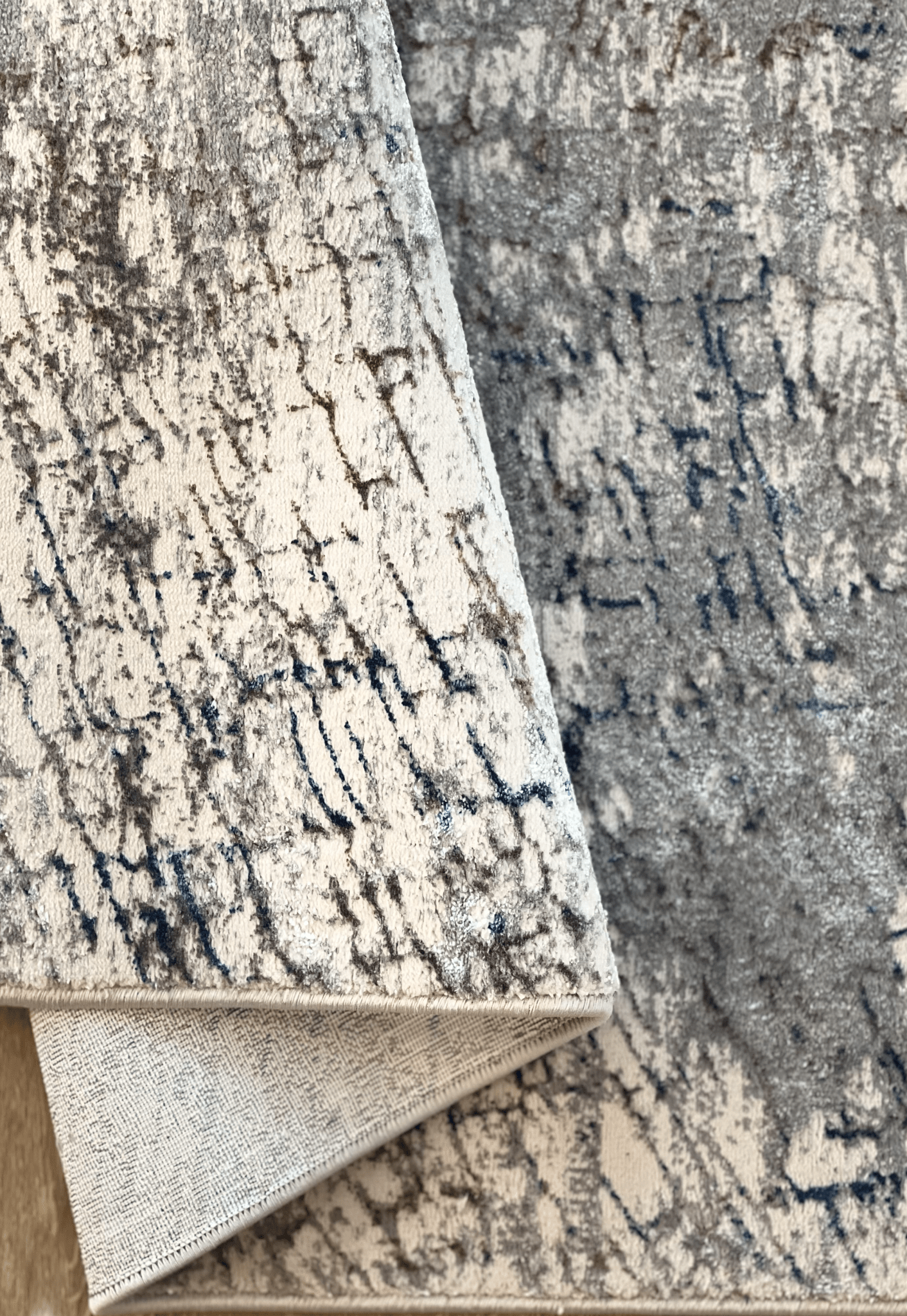 Crepe Sand Runner - Contemporary,Minimal,Modern - DecoLiving
