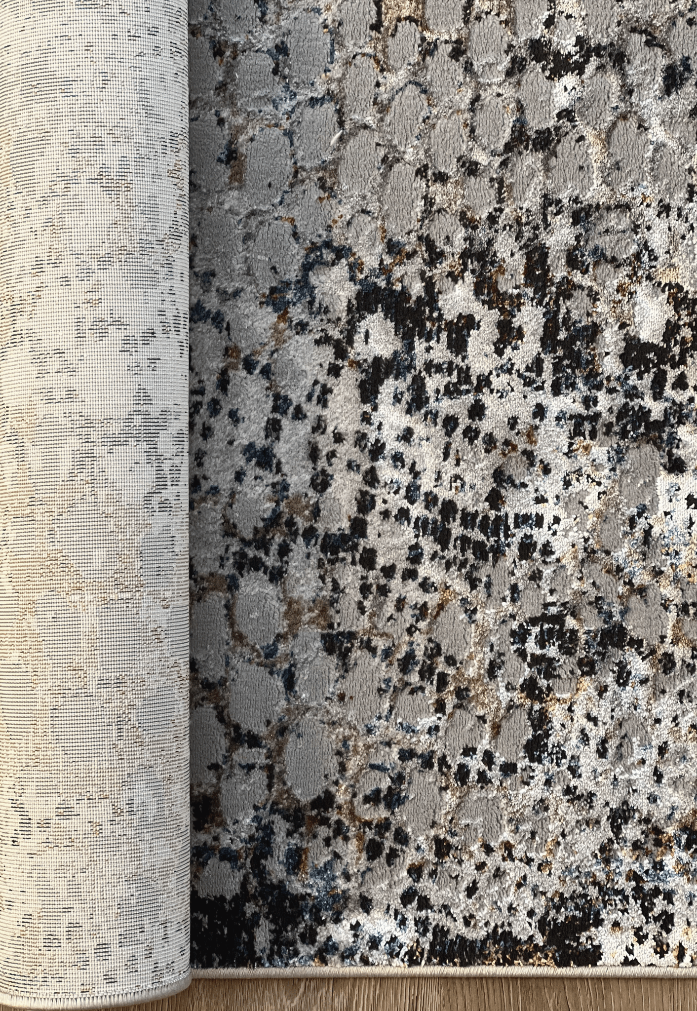 Dorsal Rust - Contemporary,Modern - DecoLiving