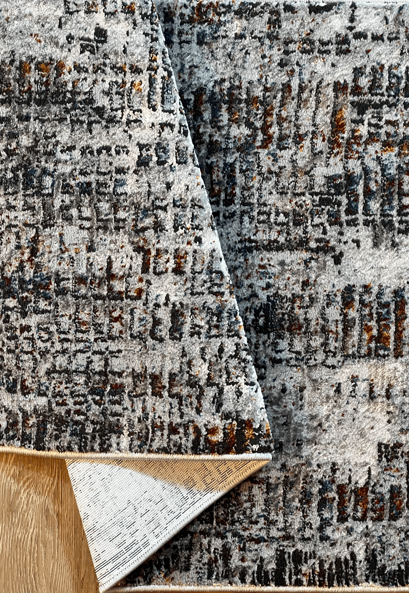 Musk Russet Runner - Contemporary,Modern - DecoLiving