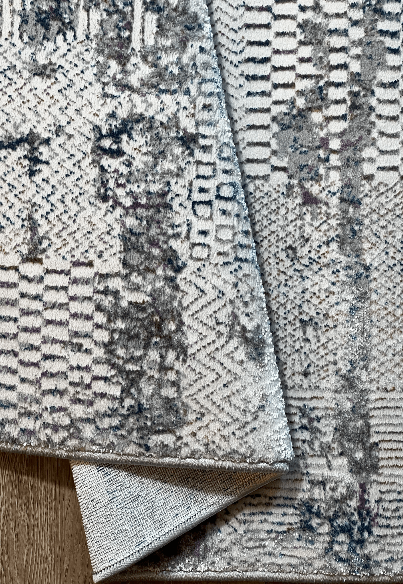 Prague Taupe Runner - Contemporary,Minimal,Modern - DecoLiving
