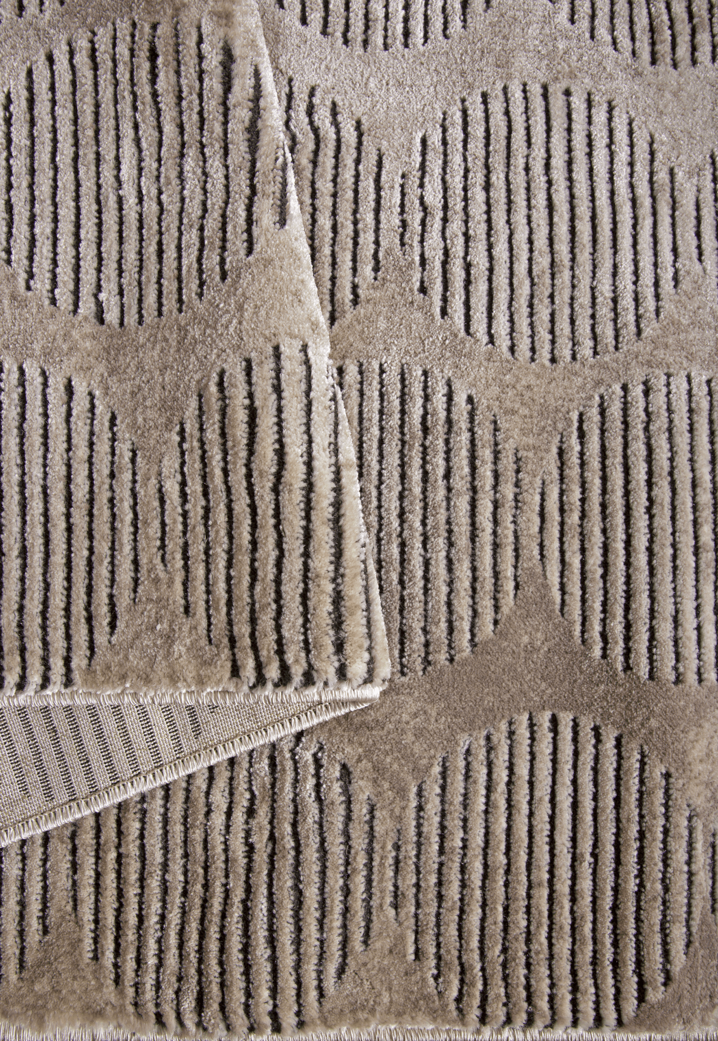 Samra Umber - Rugs - DecoLiving