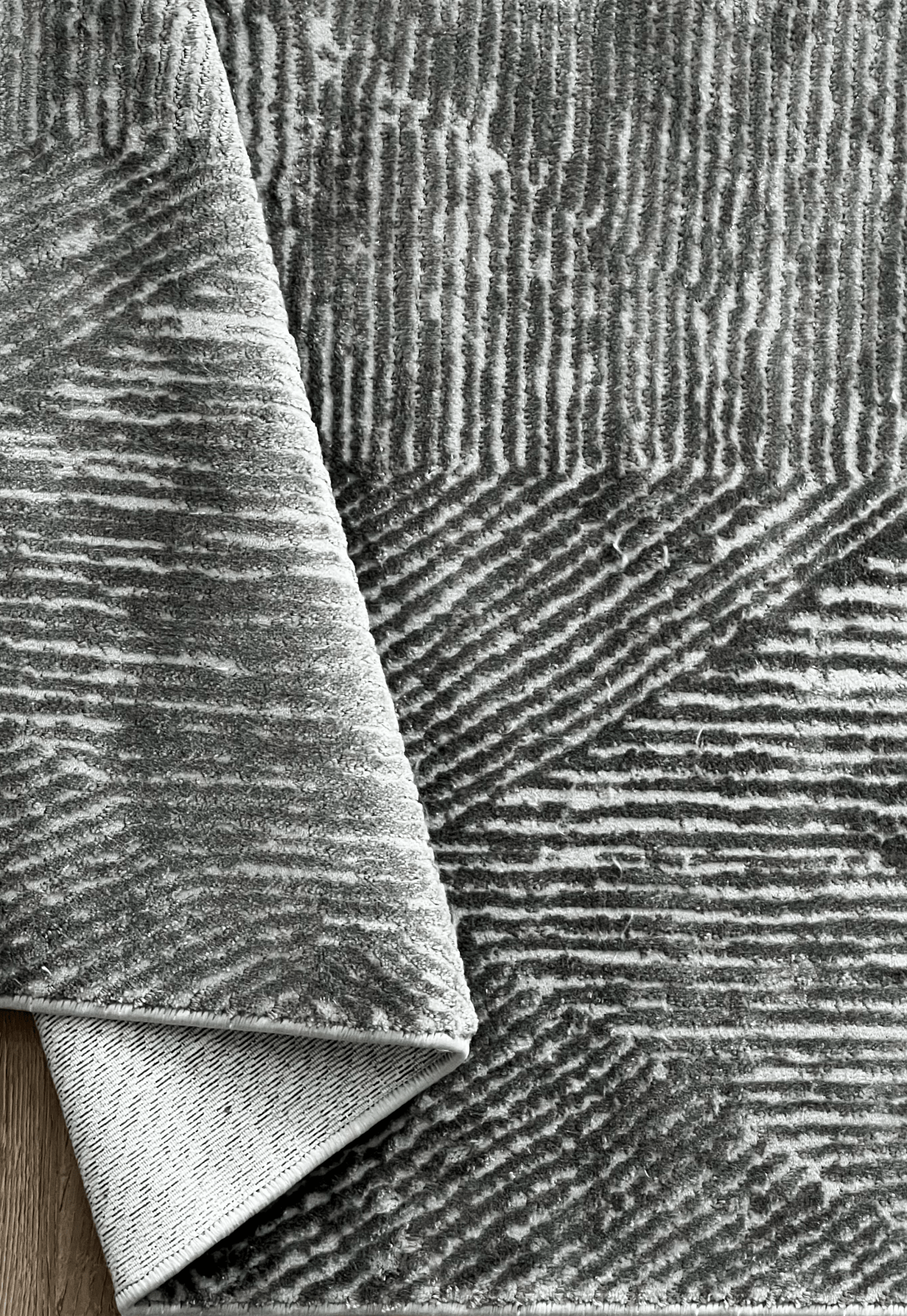 Shale Gray Runner - Contemporary,Geomteric,Modern - DecoLiving