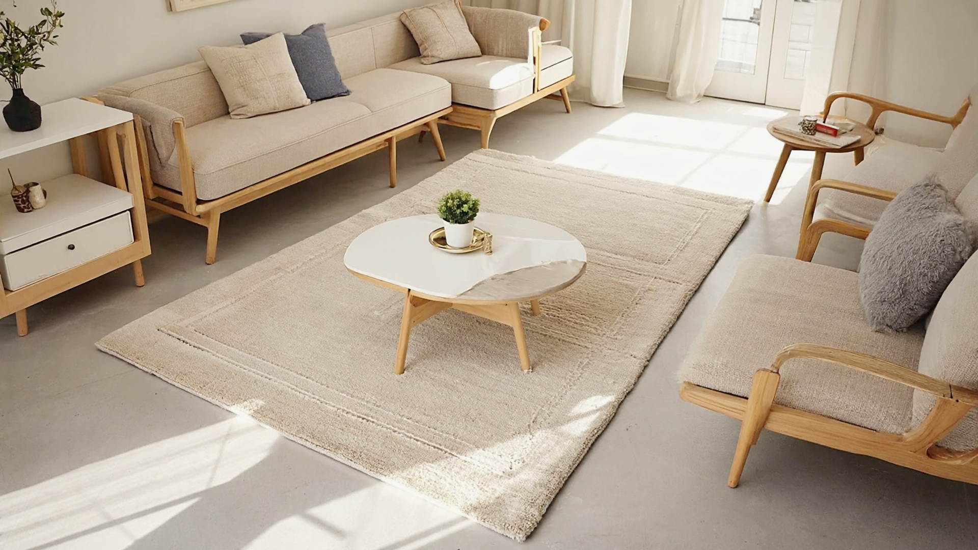 Area rug sized for a small Filipino apartment.