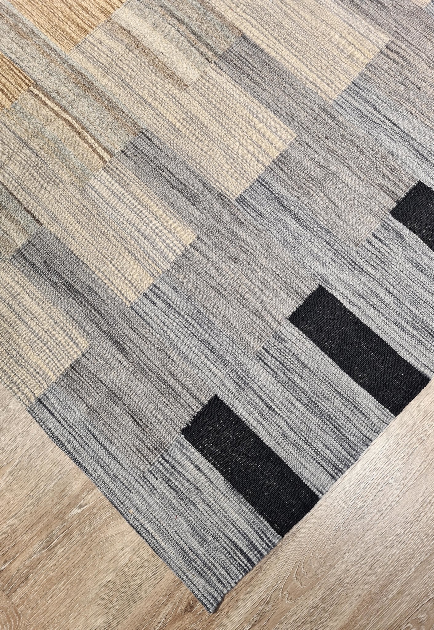 Bettine - Rectangular Rugs - DecoLiving